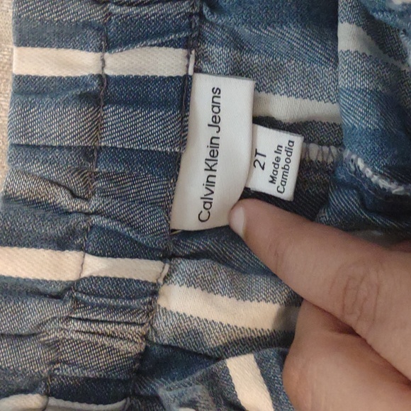 🟡 Calvin Klein | Shorts - Picture 2 of 2